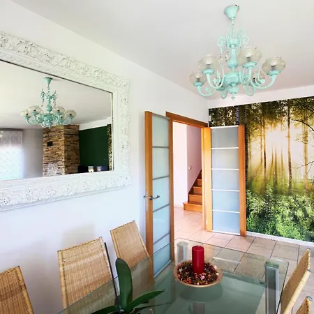 Сasa de vacaciones House Golbardo