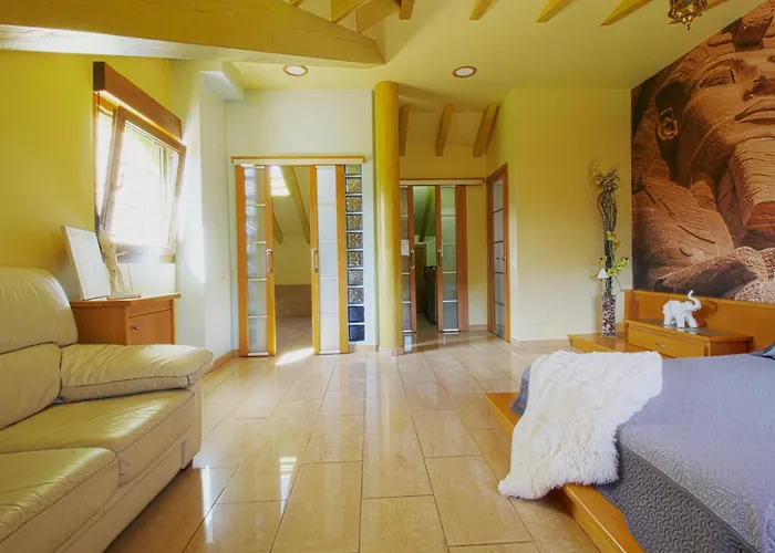 Hébergement de vacances House *